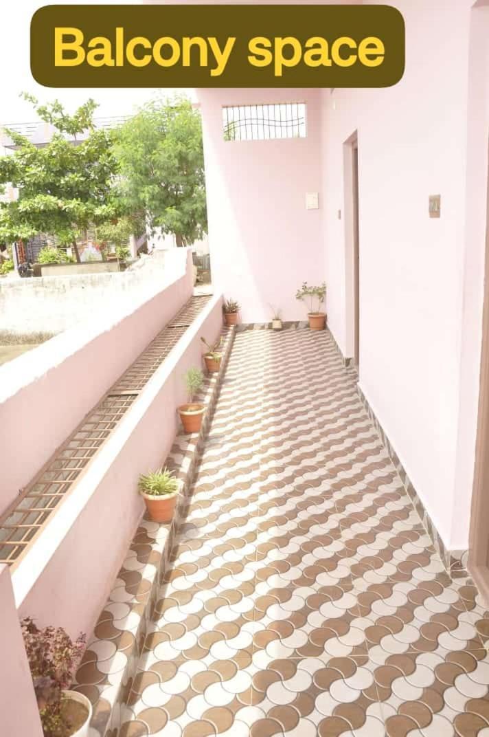 Classic Homestay Hampi Buitenkant foto